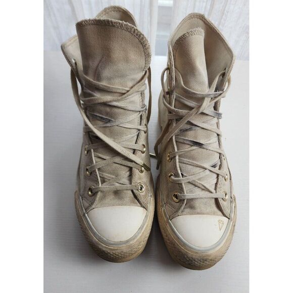 Converse Women's Size 8 High Tops w/ Butterfly Design - Picture 5 of 6